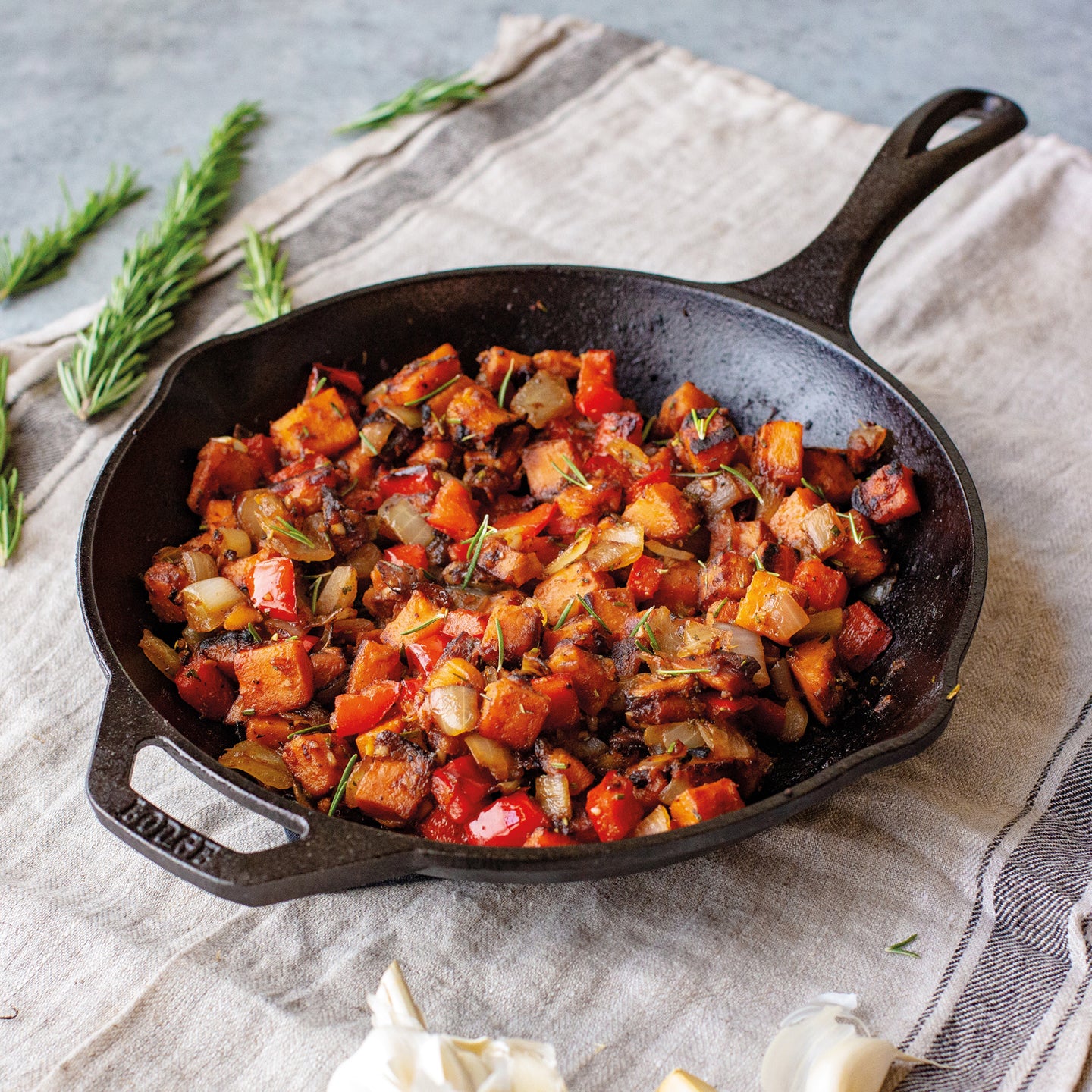 Lodge Chef Collection Cast Iron Skillet - Image 13