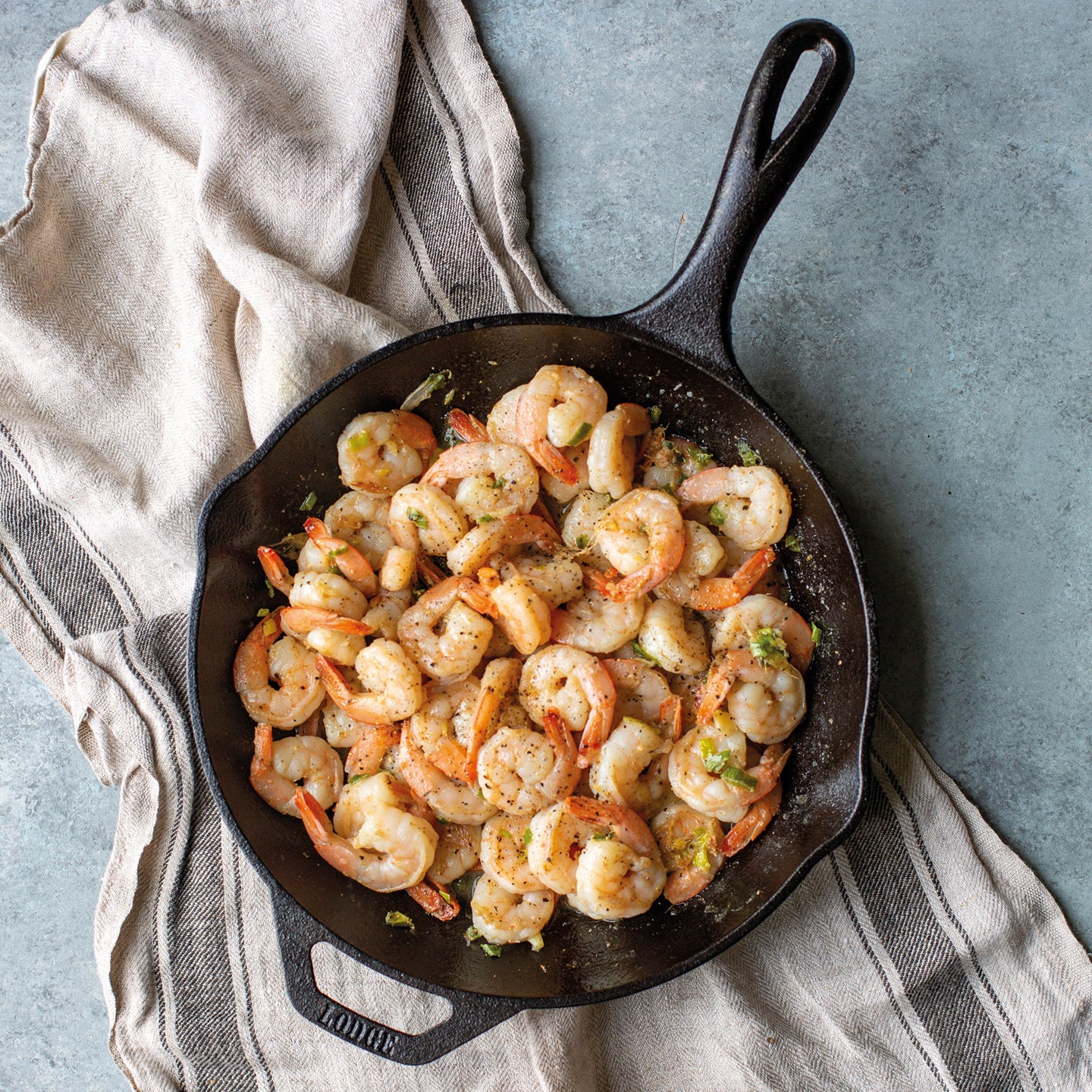 Lodge Chef Collection Cast Iron Skillet - Image 2