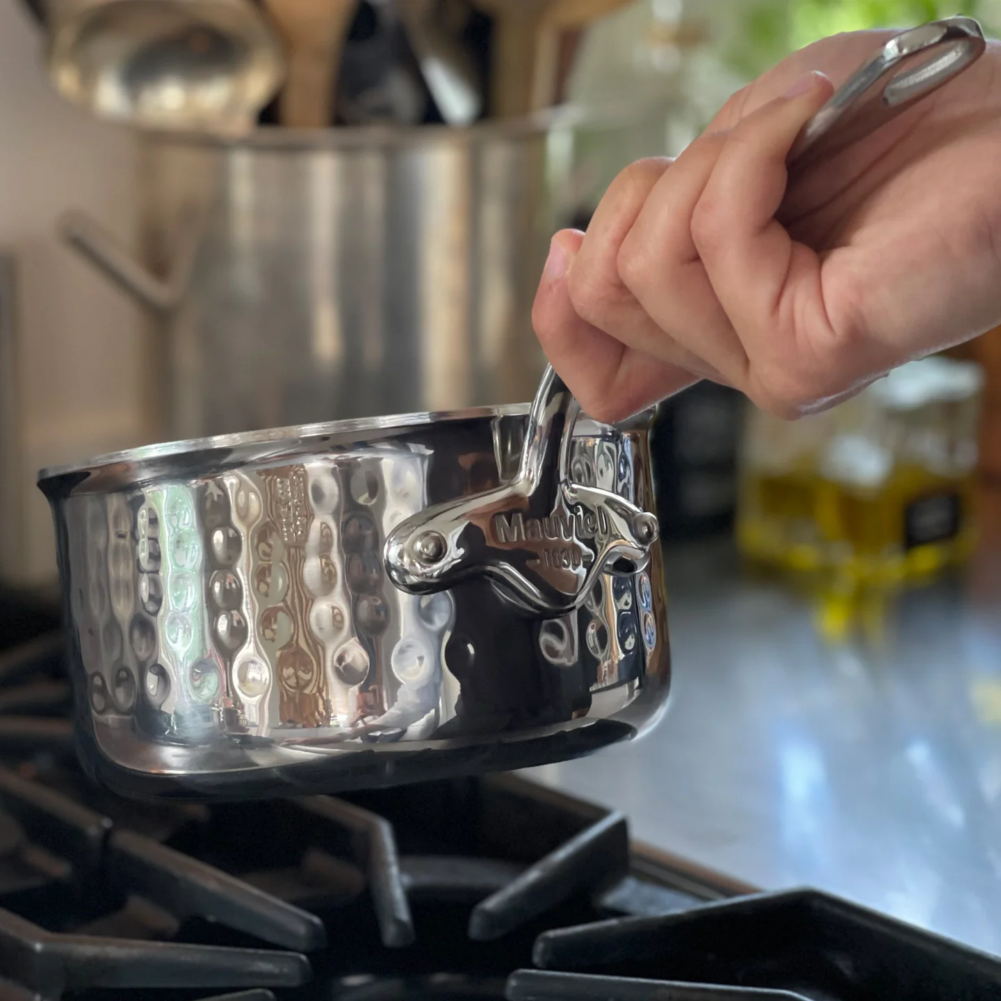 Mauviel M'Elite Saucepan with Lid - Image 9