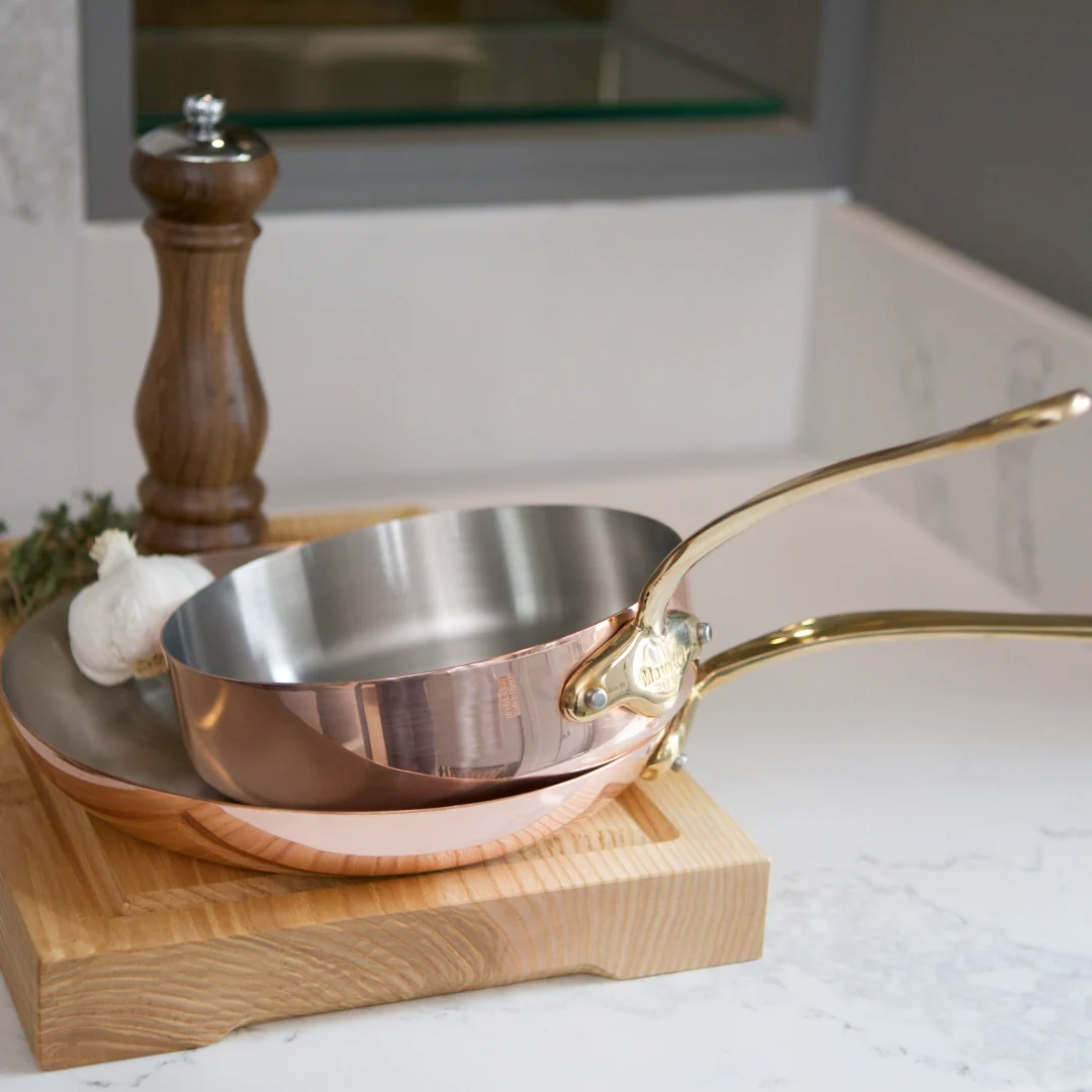 Mauviel M'150B Saute Pan with Long Handle - Image 2