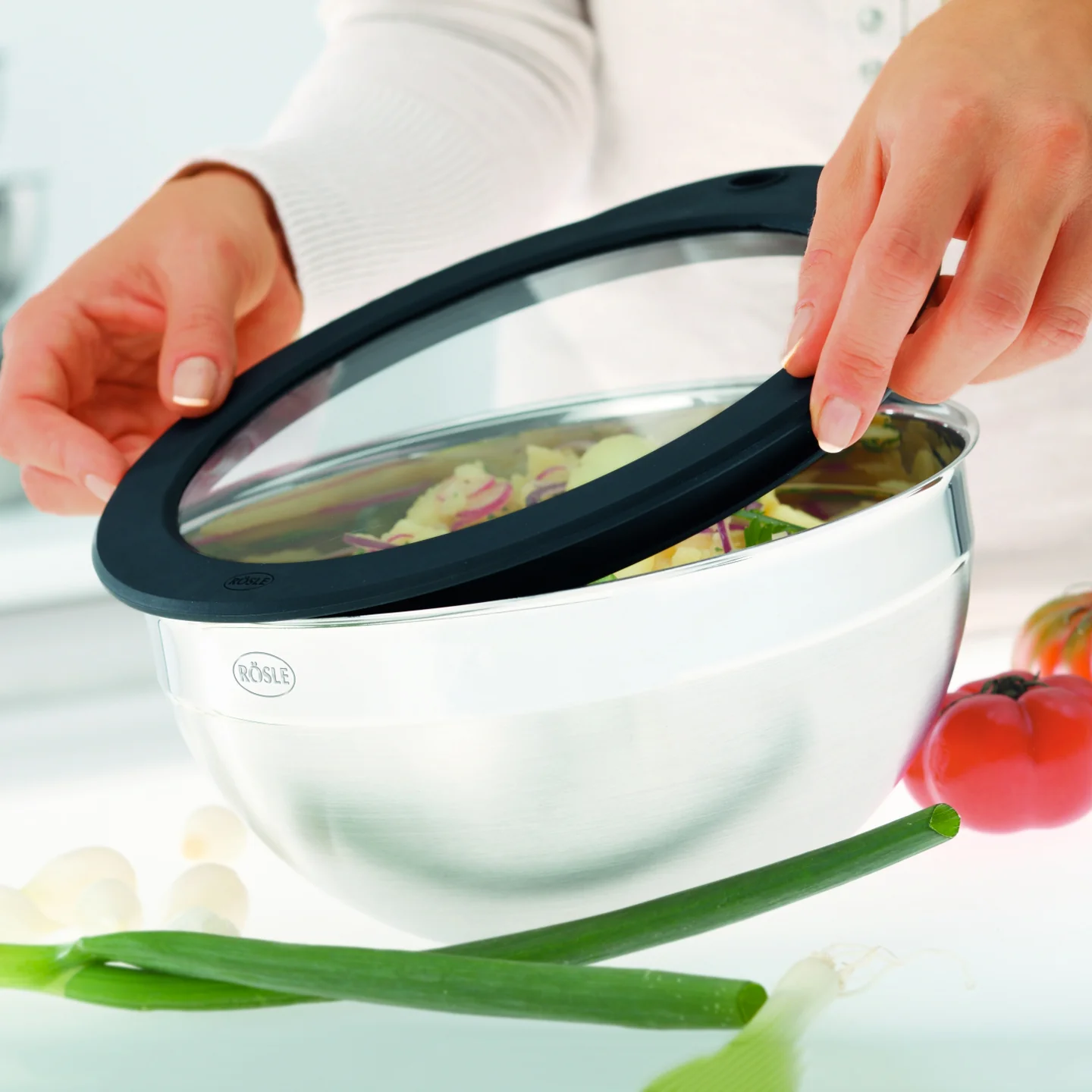 Rosle Glass / Silicone Lid for Stainless Steel Bowl - Image 3